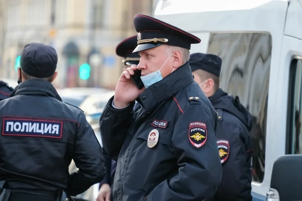 Жители Санкт-Петербурга получили больше 9,5 тысячи штрафов за нарушения коронавирусных правил.