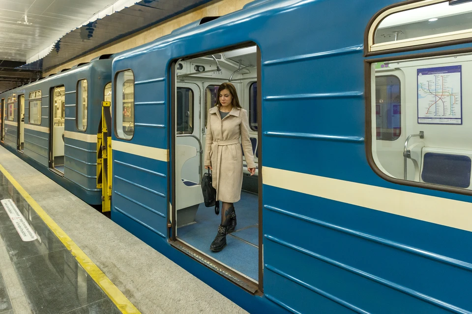 До конца года в Петербурге появятся новые вагоны метро.