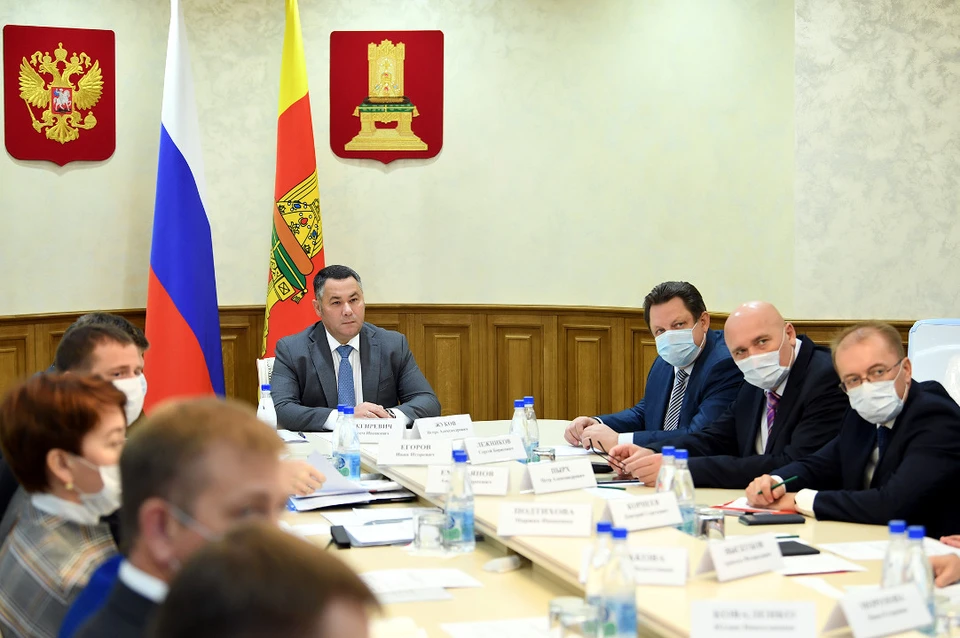 В областном правительстве прошло заседание оперштаба. Фото: ПТО
