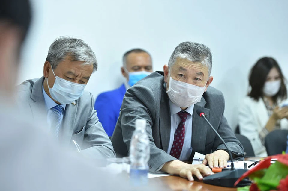 Замминистра здравоохранения Кыргызстана рассказал о новых случаях заражения коронавирусом.
