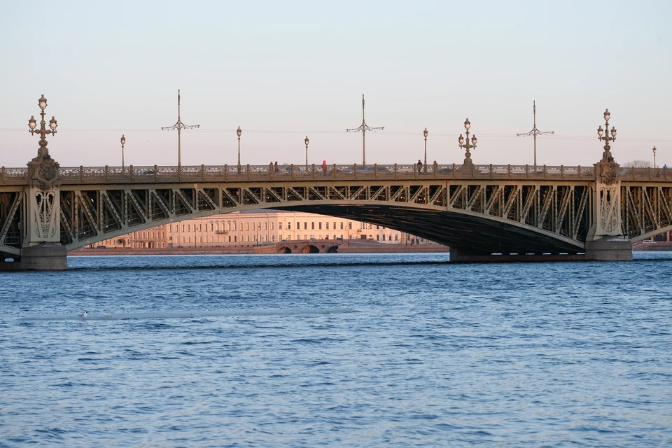 В ночь с 4 на 5 ноября в Петербурге не будут разводить мосты в связи с праздником