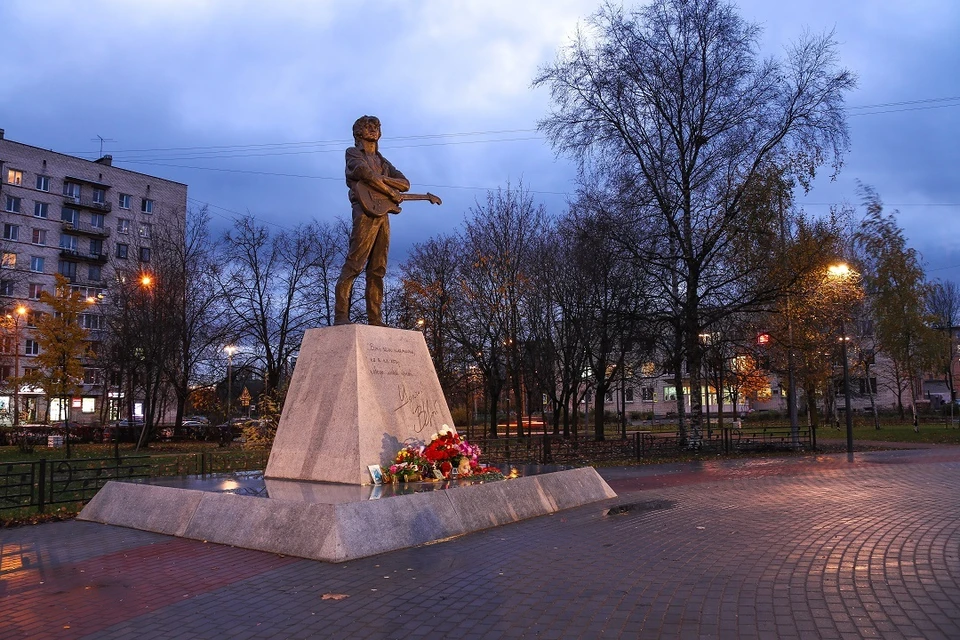 Виктор цой фото памятника