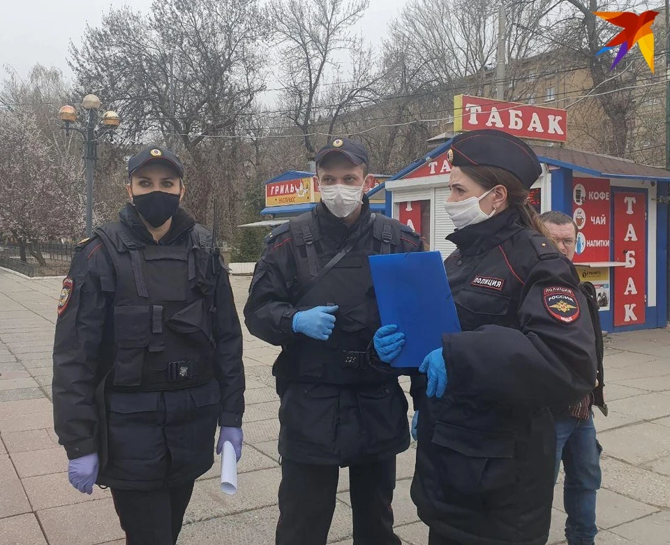 Мужчина попался без маски во время рейда и попытался избежать наказания