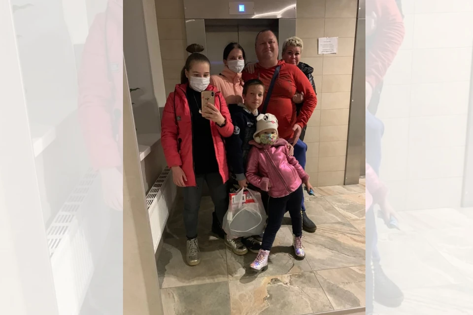 Только после публикации в "КП" к семье пришла помощь. Фото из архива семьи