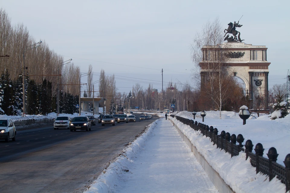 На дорогах местами гололедица