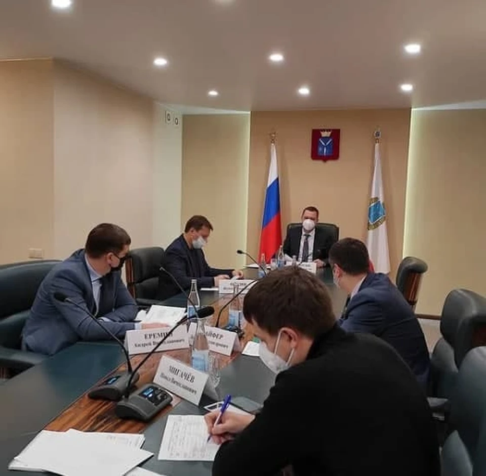 Председатель правительства Саратовской области Роман Бусаргин провел совещание. Фото из его Инстаграм
