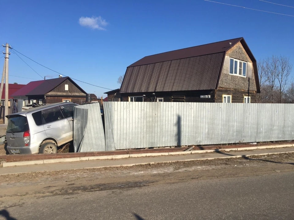 Нетрезвая автолюбительница спровоцировала ДТП в поселке Николаевка в ЕАО ФОТО: ГИБДД ЕАО