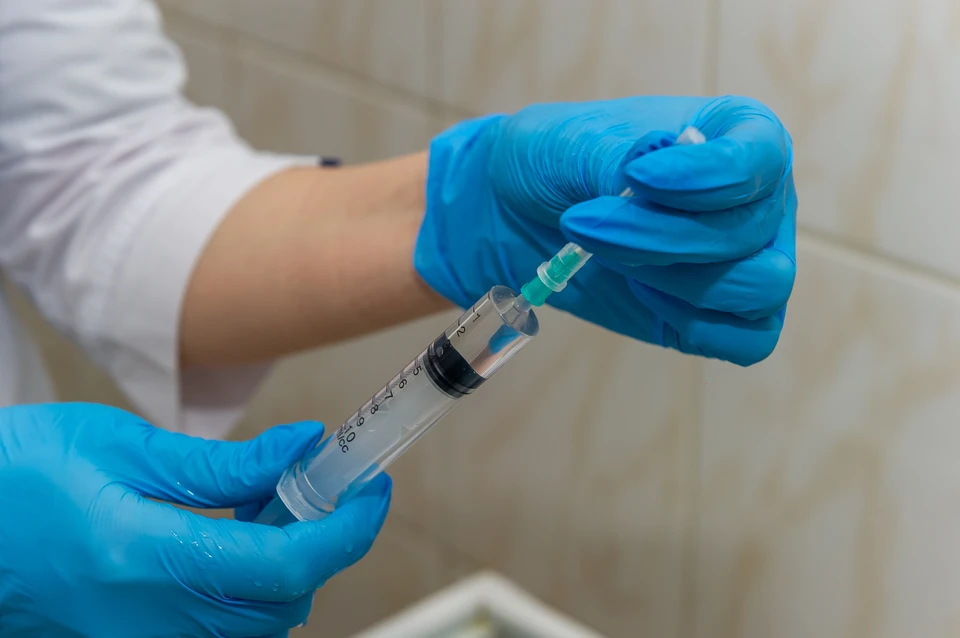 По словам петербургских ученых, против коронавируса может помогать обыкновенная прививка БЦЖ.