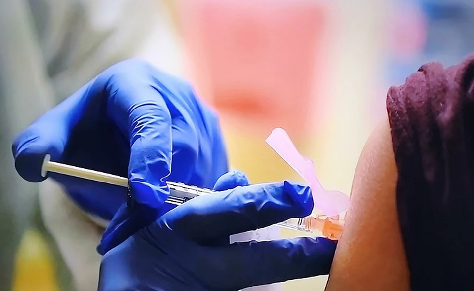 Вакцинация препаратом «Эпиваккорона» начнется в 2021 году.