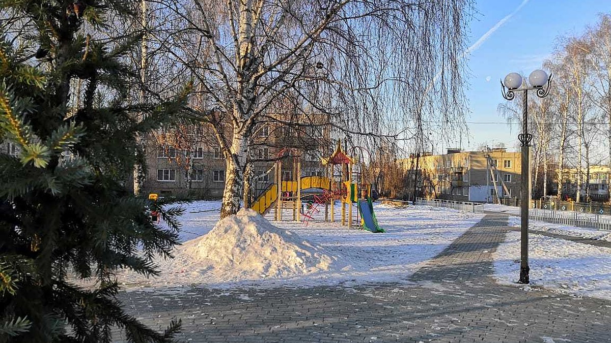 Обновленный сквер «Мостик желаний» открылся в селе Новоликеево Кстовского  района - KP.RU