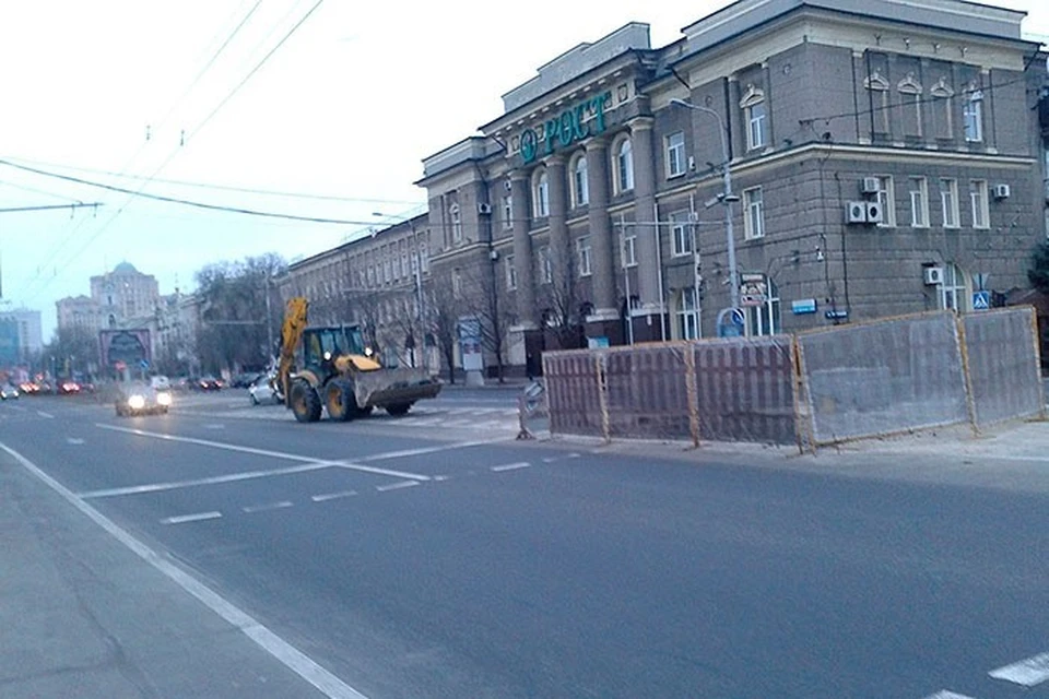 На старейшей улице Донецка завершили реконструкцию водовода. Фото: Минстрой ДНР