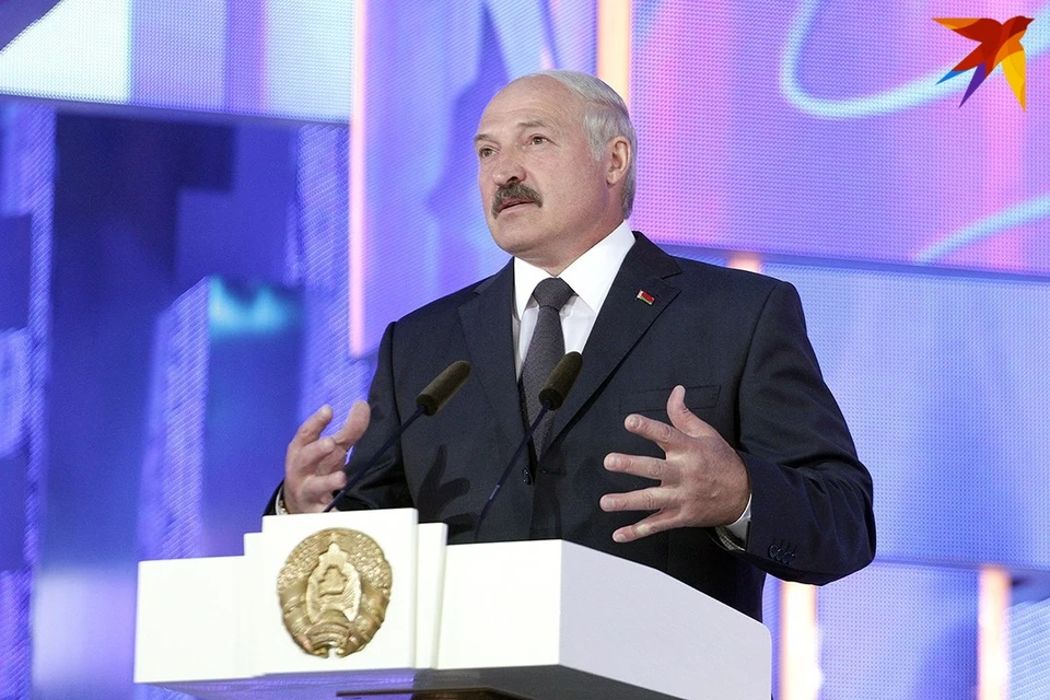 Лукашенко заявил, что пандемия коронавируса, как лакмус, раскрыла суть экономических союзов и интеграционных объединений