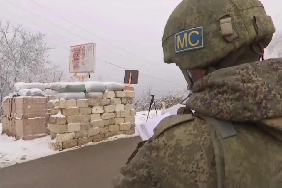 Война в Нагорном Карабахе прекращена, за соблюдением перемирия следят российские миротворцы. Фото: кадр видео Минобороны РФ