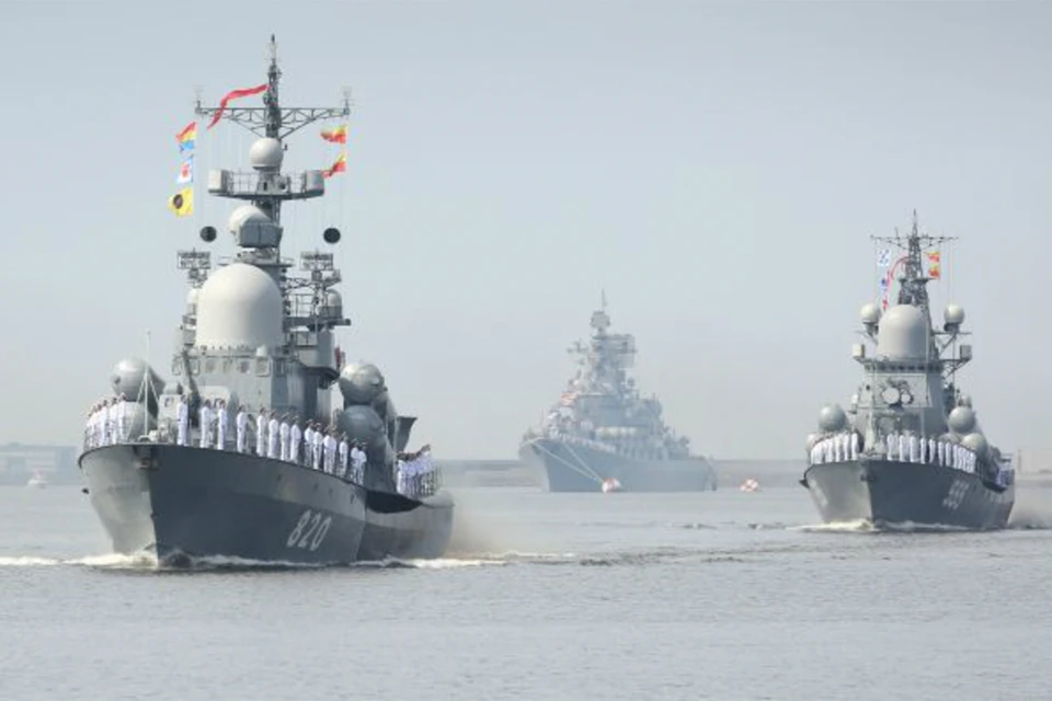 В Индийском океане могут появиться и российские ракетные корабли.