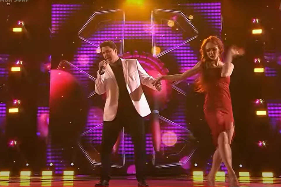 Выступление Кирилла. Фото: стоп-кадр с эфира "Первого канала", youtube /Голос / The Voice Russia