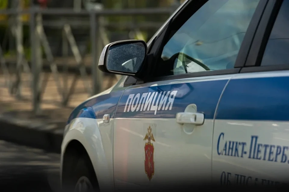 Полиция поймало семерых телефонных мошенников в Санкт-Петербурге.