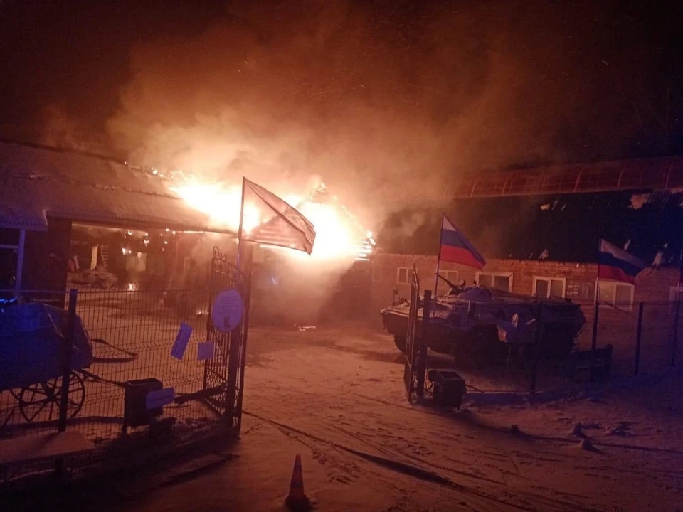 Пожар в питомнике К-9 в Иркутске: собакам делали искусственное дыхание, сгорели все корма и лекарства
