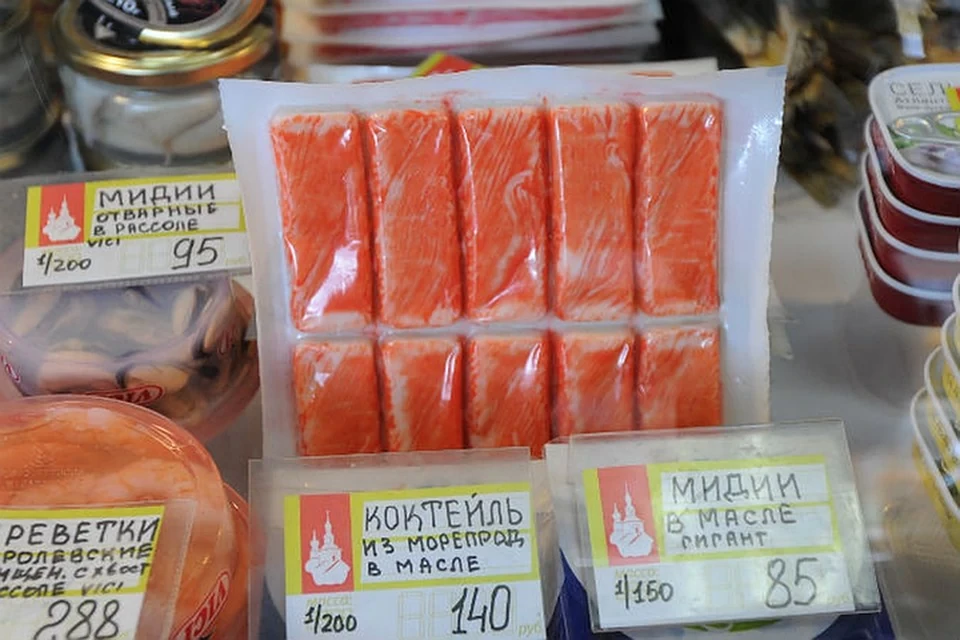 Аналитики подсчитали, насколько подорожали продукты для крабового салата