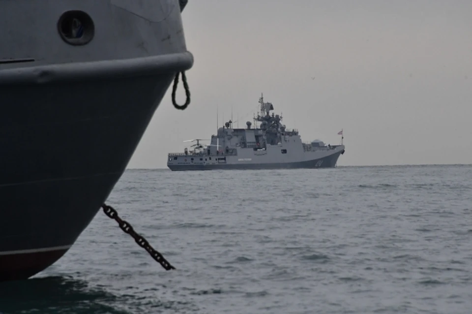 Более 10 кораблей ЧФ встретили Новый год в Средиземном море