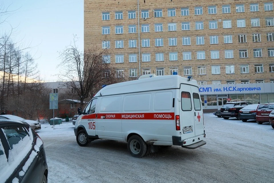 Пропавшего в Красноярске таксиста нашли в больнице со сломанной челюстью