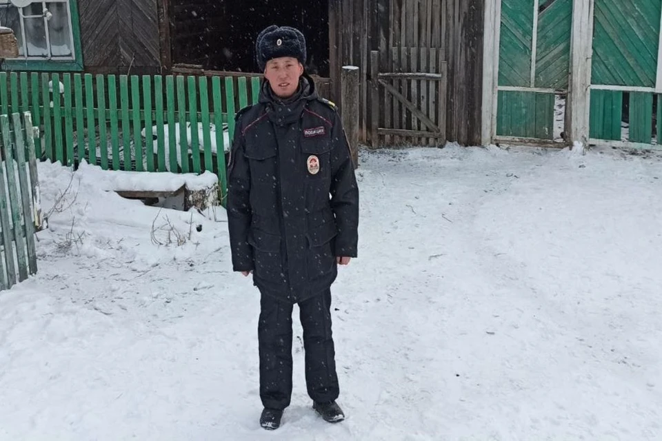 Полицейский Эдуард Гергенов. Фото: ГУ МВД России по Иркутской области