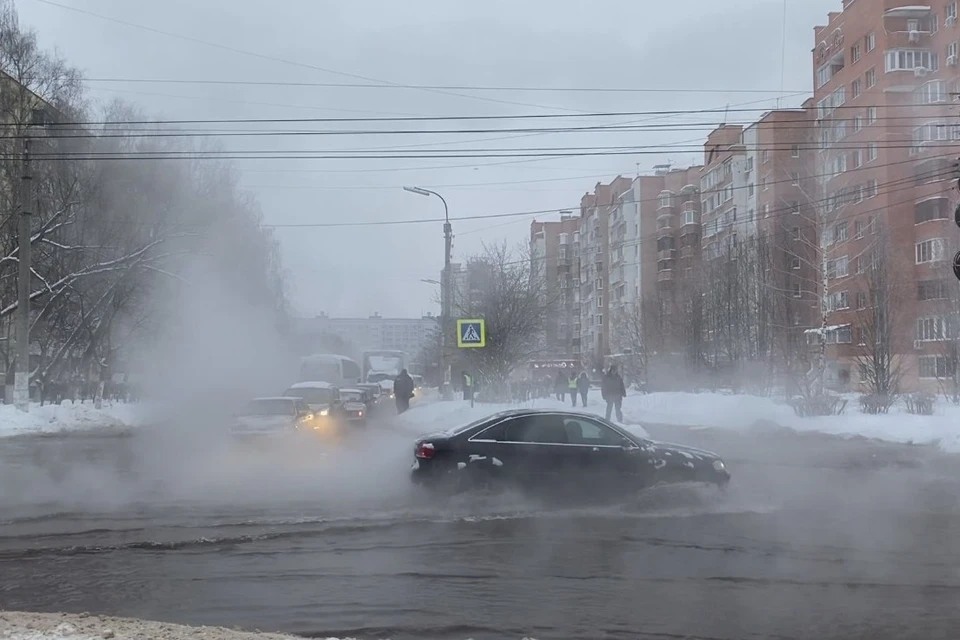 Перекресток крупской. Рязань ул Крупской перекресток. Рязань Крупской 16 авария смотреть.