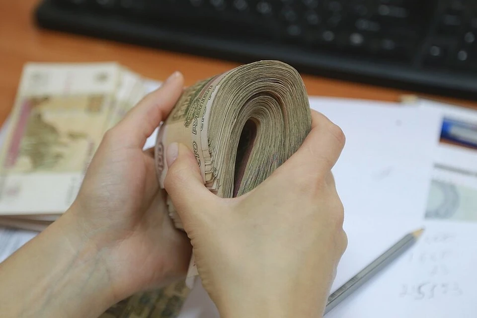 Больше четырех тысяч семей в Красноярском крае получили губернаторскую выплату