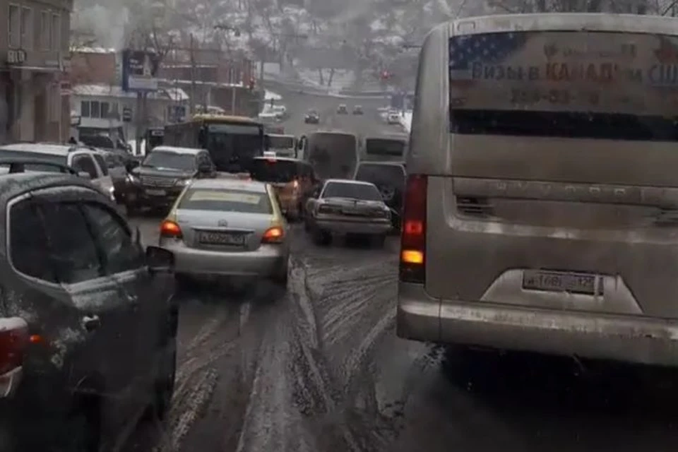 Авария в центре Владивостока