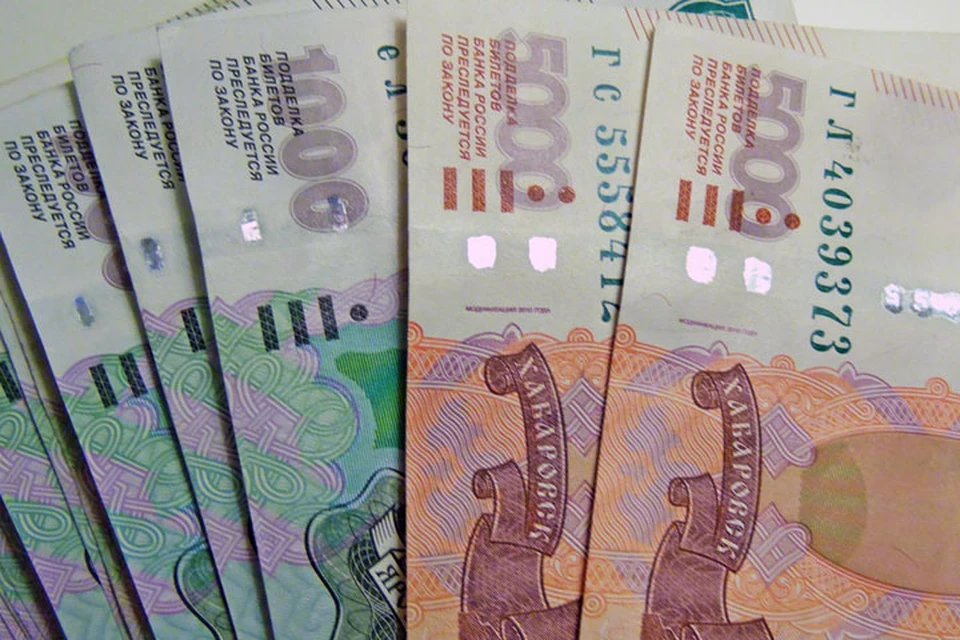 В Ямальском районе бухгалтер, завышая себе зарплату, присвоила миллион рублей