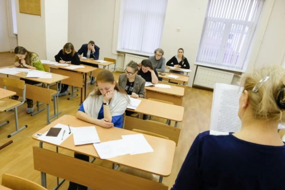 Число детей в селе выросло и многим стало не хватать мест для учебы