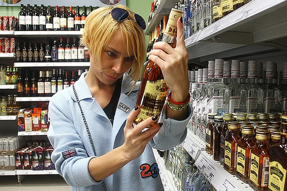 В России предложили продавать крепкий алкоголь только в алкомаркетах