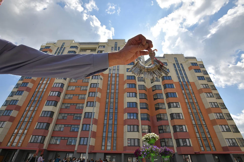 Новые дома строятся недалёко от сносимых хрущевок