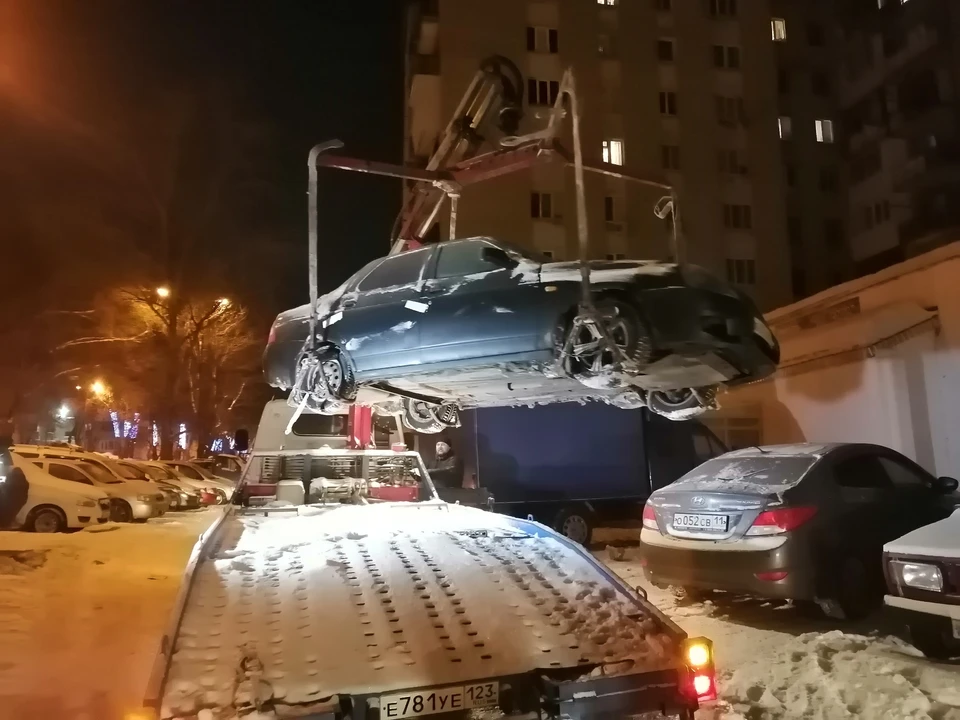 Автомобиль должника уехал на штрафстоянку