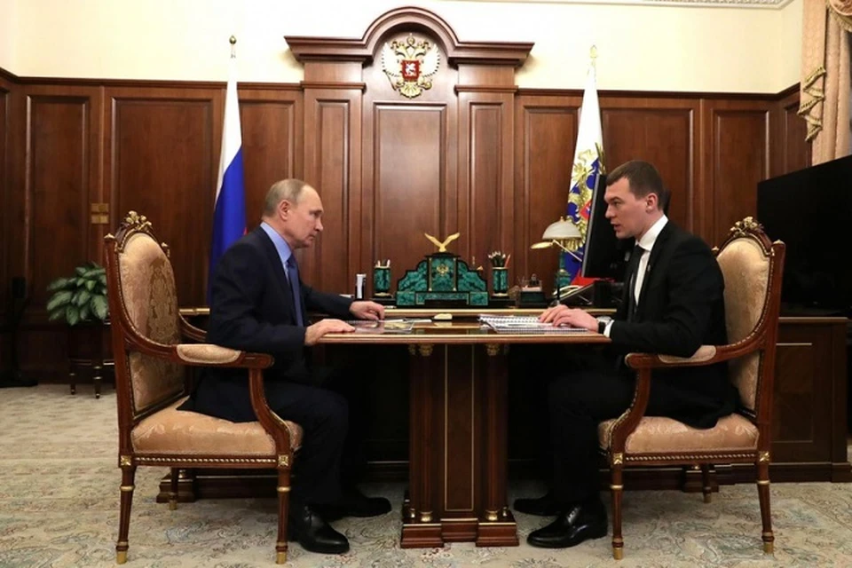 Глава страны пообещал лично рассмотреть вопрос о присвоении Комсомольску-на-Амуре почетного звания «Город трудовой доблести»