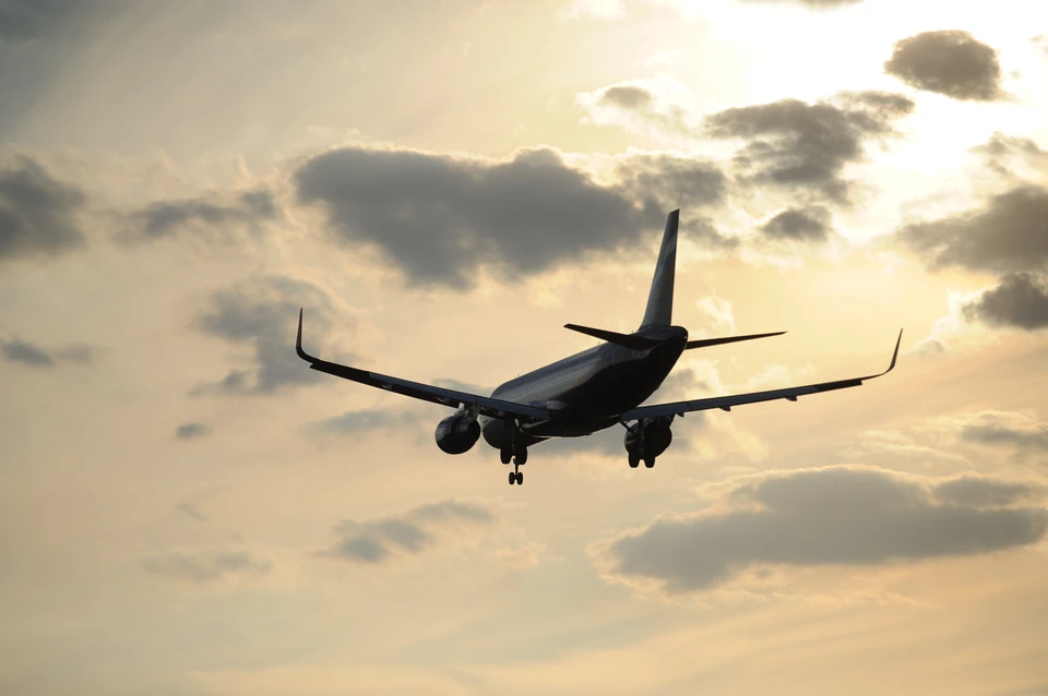 По данным Flightradar, самолет сейчас уже в Сочи.