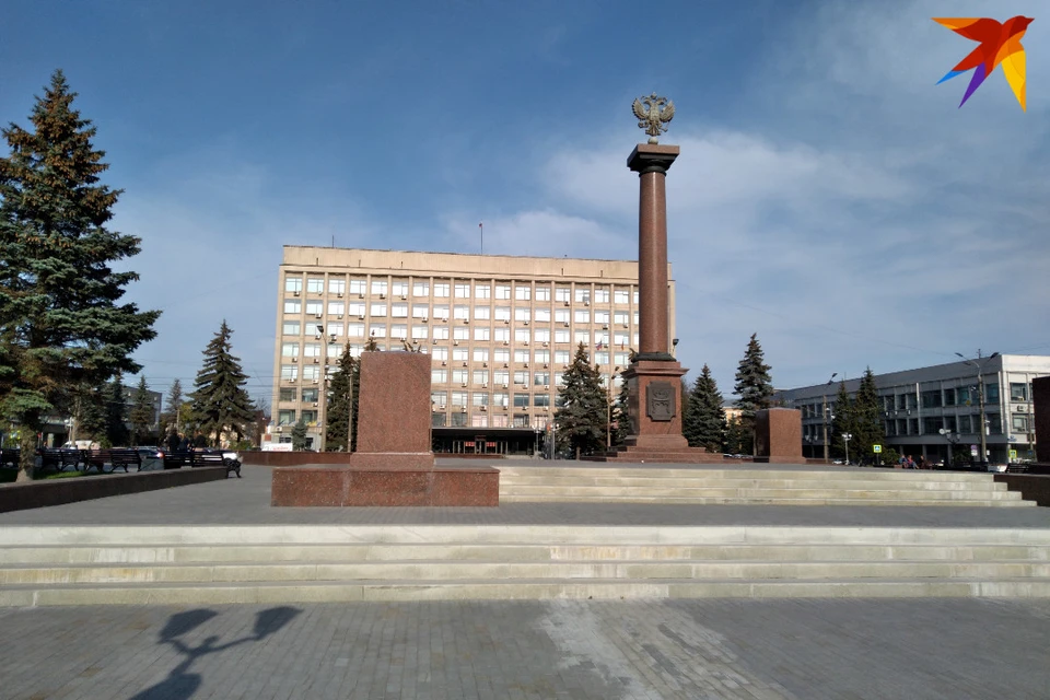 В Твери по программе «Формирование комфортной городской среды», к примеру, благоустроили площадь у стелы «Город воинской славы».