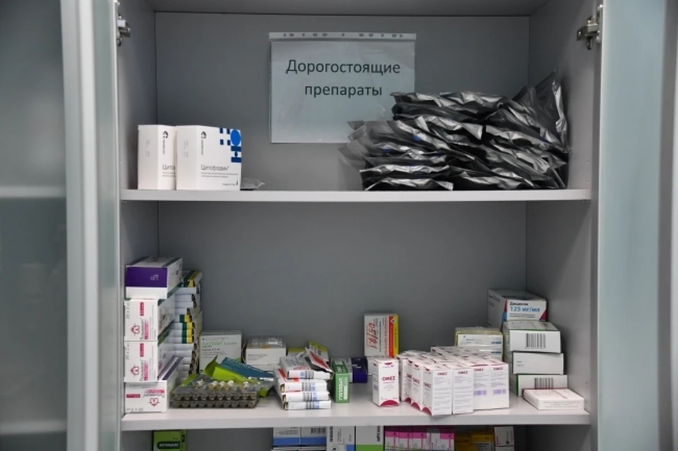 По статистике лекарства в Омской области продолжают дорожать.