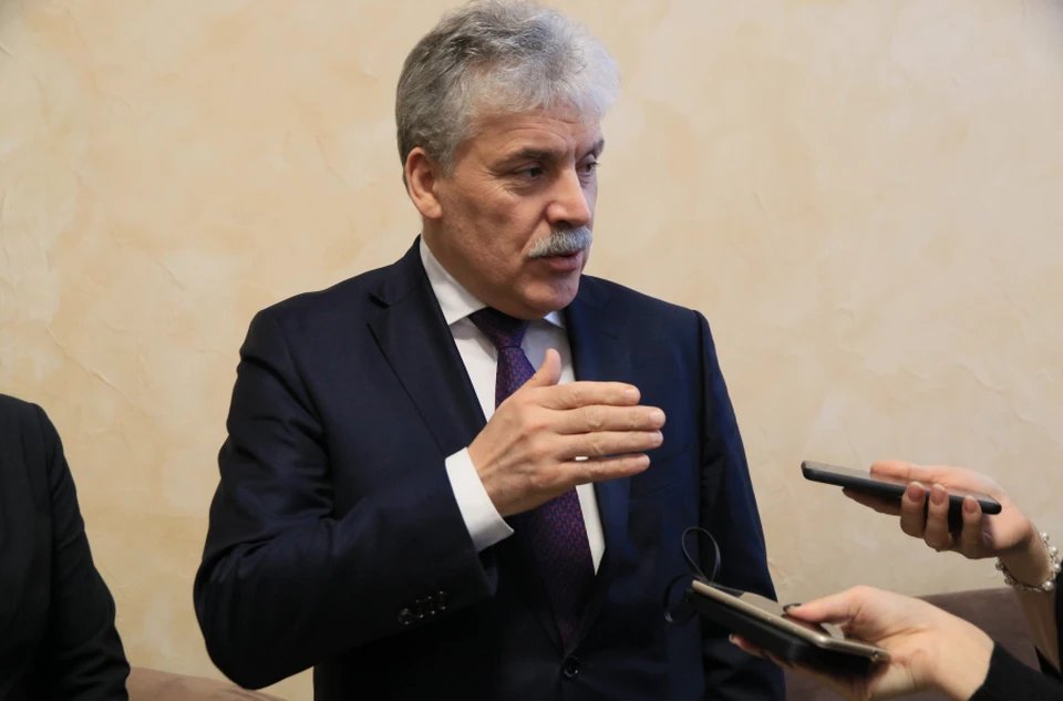 В разговоре с журналистами он подверг критике решение барнаульских властей