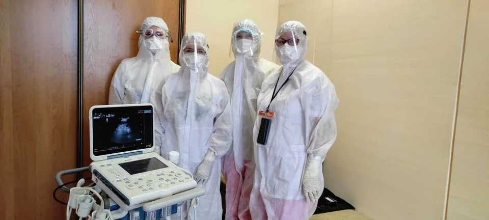 Томские врачи продолжают помогать людям с коронавирусной инфекцией и другими заболеваниями на базе ОКБ. Фото: телеграмм-канал департамента здравоохранения региона.