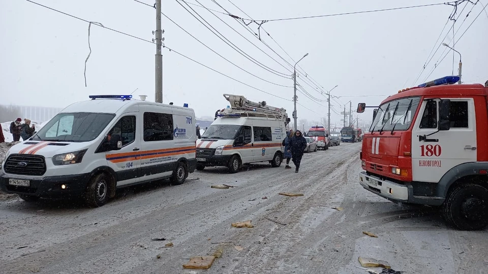 При взрыве на Мещерском бульваре в Нижнем Новгороде пострадали люди.