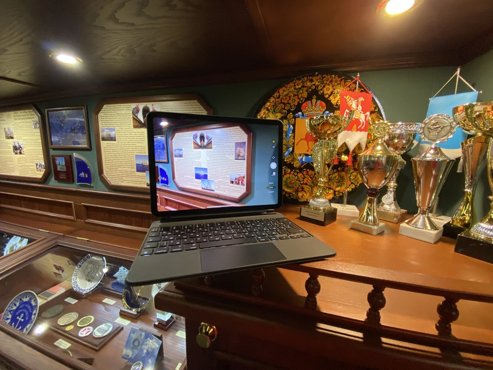 iPad Air в музее барка "Седов"