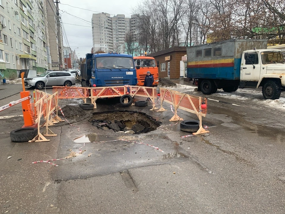 Тульская Госавтоинспекция просит горожан сообщать о ямах на дрогах