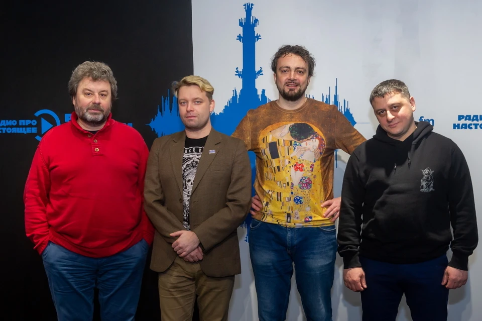 Петербургские писатели общались друг с другом во время самоизоляции и написали об этом книгу.