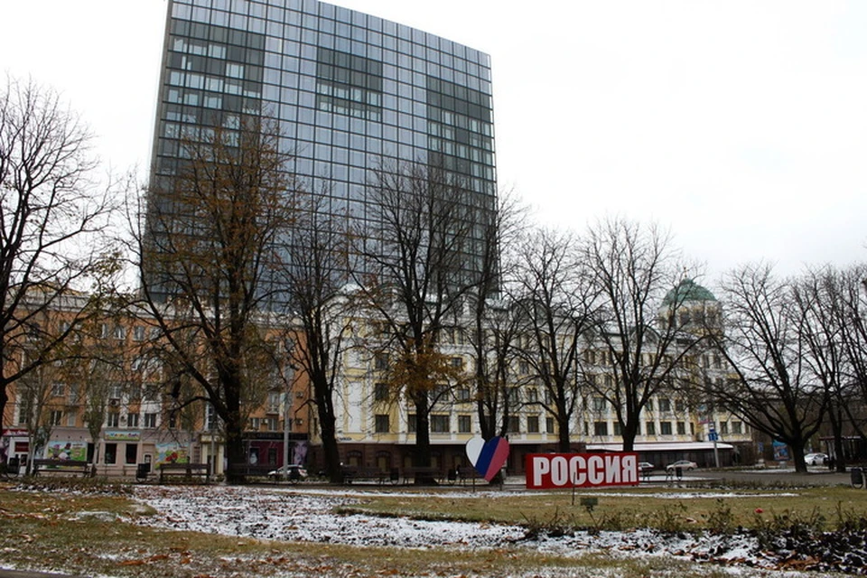 В Донецке после сильного тумана выглянет солнышко