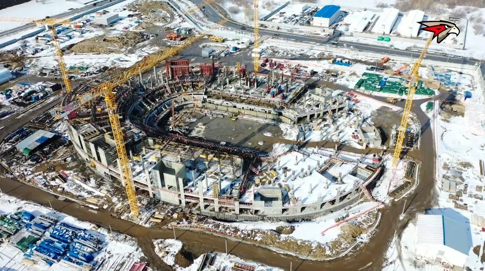 У «Арены Омск» уже появилось несколько этажей.