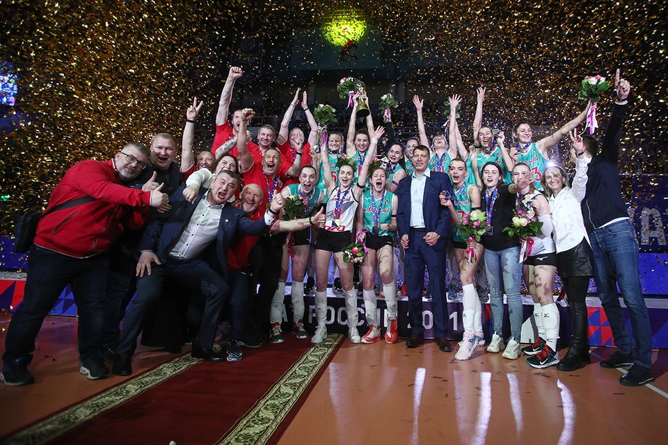 Финал шести чемпионата России по волейболу завершился очень неожиданно. Его выиграла новая команда «Локомотив» из Калининграда. Фото: Егор Алеев/ТАСС