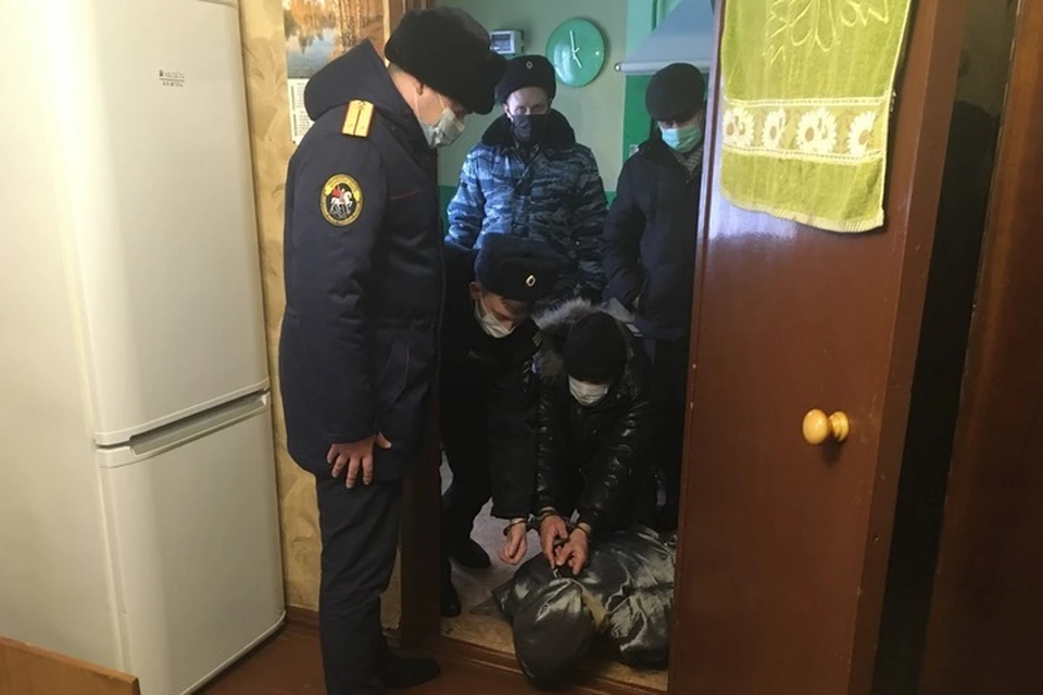 Пострадавшего доставили в больницу, где оказали своевременную помощь.