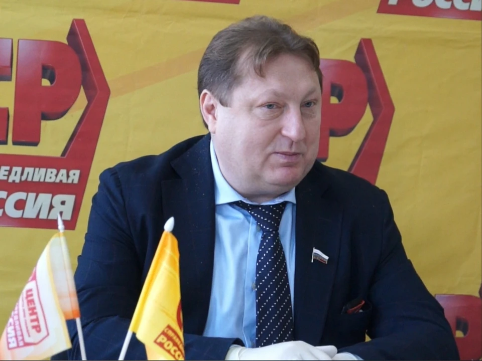 Александра Четверикова подозревают в хищении около 100 млн рублей у логистической компании, созданной для помощи омским аграриям.