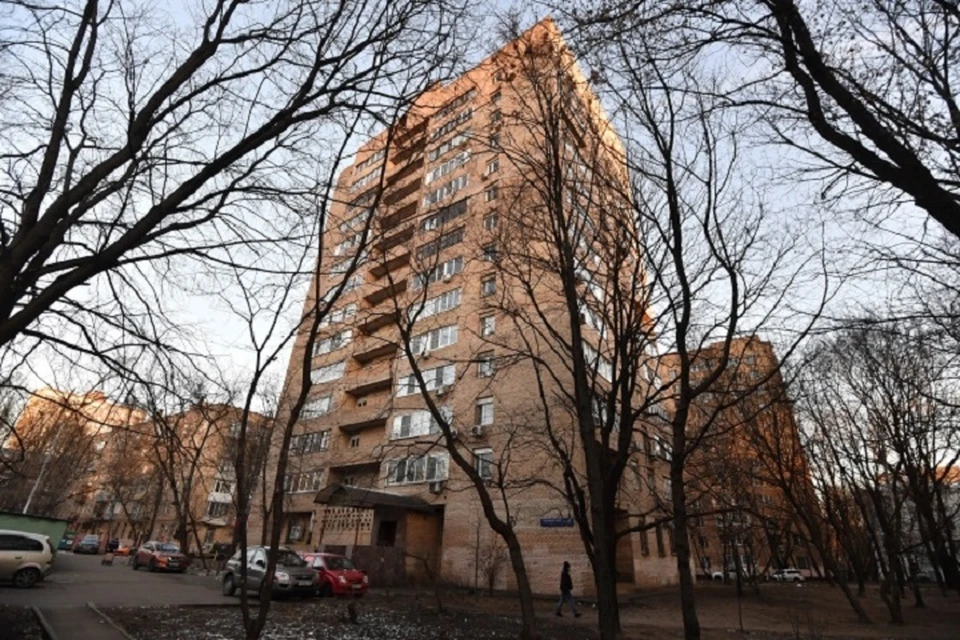 Ребенок найден мертвым в подъезде в Комсомольске-на-Амуре