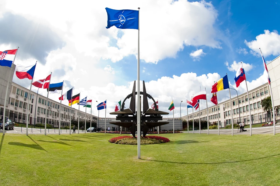 НАТО поддержала новые санкции США против России